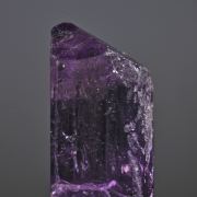 Scapolite (purple gem crystal) v. Marialite