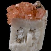 Serandite (on Albite)