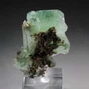 BARYTE with MALACHITE inclusions