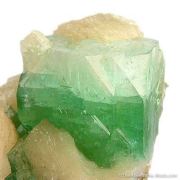 Fluorapophyllite and Stilbite