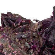 Erythrite