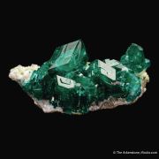 Dioptase on Calcite with Duftite