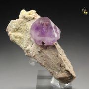 QUARTZ var. AMETHYST