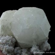 Pollucite (Fluorescent), Lepidolite, and Aquamarine