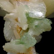 Stilbite, heulandite, apophyllite