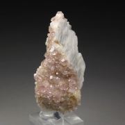 gem pink GARNET var. GROSSULAR