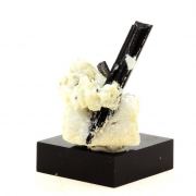 Schorl Tourmaline. 72.0 ct