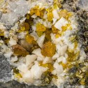 Sphalerite with Dolomite