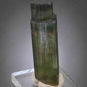 Tourmaline (Elbaite) in stacked prisms