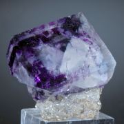 Fluorite -dark zoned 