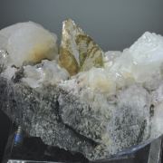 Titanite - twinned crystals on Adularia