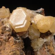 Mimetite -classic, modified hexagons