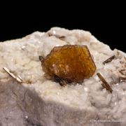 Bastnäsite-(Ce) with Allanite-(Ce)