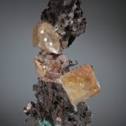 Copper with and in Calcite