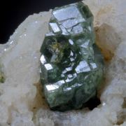 Andradite var Demantoid 