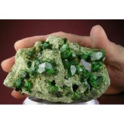 Garnet var. Demantoid