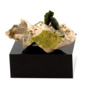 Clinozoisite & Quartz.