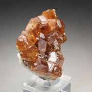 gem GARNET var. GROSSULAR