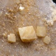 Woodhouseite on Quartz