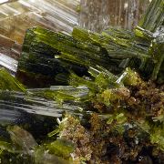 Axinite-(Mn), epidote, andradite GREAT COMBO