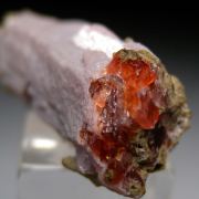 Rhodochrosite (R)