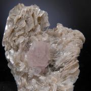  Fluorapatite (Apatite CaF) on Muscovite