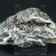 Kermesite with Quartz, Chalcopyrite and Stibnite