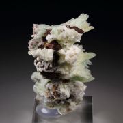 PHOSPHOPHYLLITE twinned