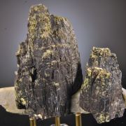 Hubnerite (exceptional, largest from Yaogangxian!) on Quartz with Helvite