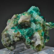 Dioptase w. Calcite, Duftite etc.