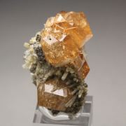 gem GARNET var. GROSSULAR, DIOPSIDE