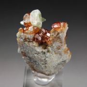 gem GARNET var. HESSONITE, DIOPSIDE