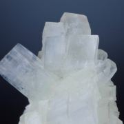 Prehnite -very well crystallized