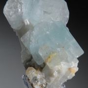 Beryl var. Aquamarine (bi-color and unusual habit)