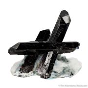 Neptunite on Natrolite with Benitoite