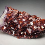 QUARTZ var. AMETHYST with HEMATITE inclusions