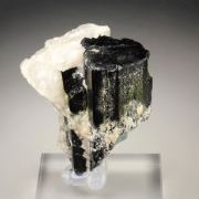 new find - gemmy TOURMALINE var. ELBAITE