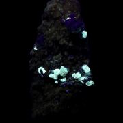 Willemite, plancheite, quartz, malachite