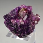 VESUVIANITE var. MANGANOAN