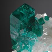 Dioptase on Calcite