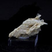 Clinozoisite. 36.0 ct.