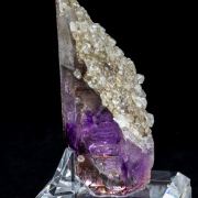 Analcime on Amethyst Oddity