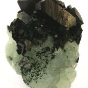 Babingtonite on Prehnite