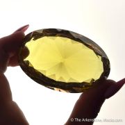Orthoclase (Feldspar) (709.71 ct)