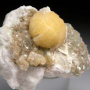 Stilbite with Huelandite
