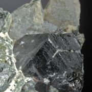 Cassiterite on Quartz w. Chlorite
