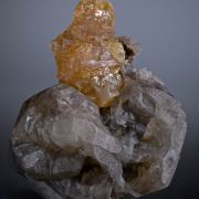Wulfenite on Cerussite
