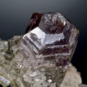 Amethyst - scepter with negative termination