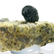 Zincolivenite