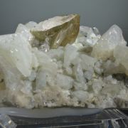 Titanite - twinned crystals on Adularia